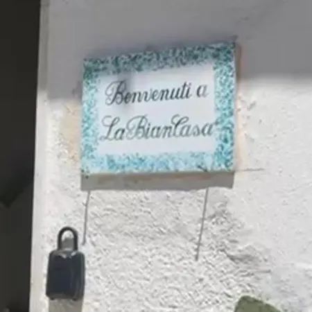Biancasa Feriehus Carovigno